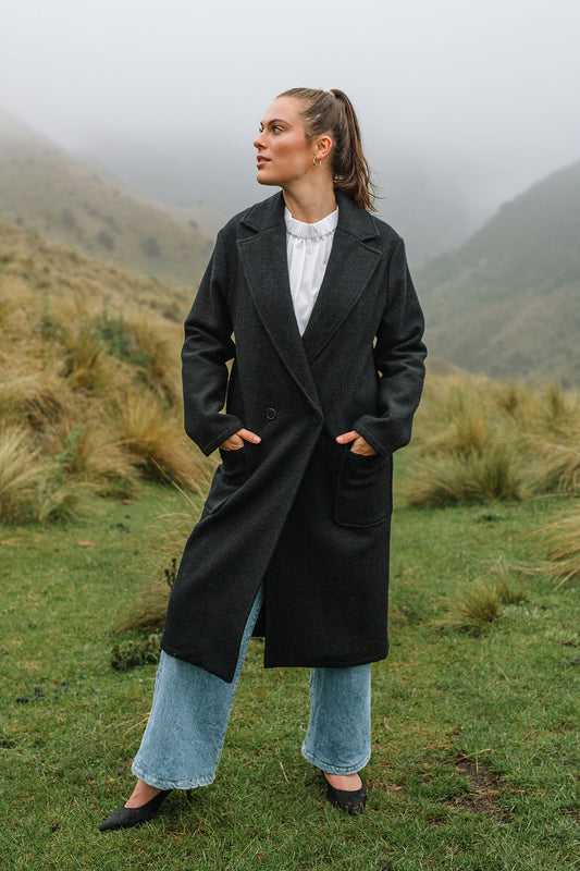 The Atér Original Wool Coat - Black